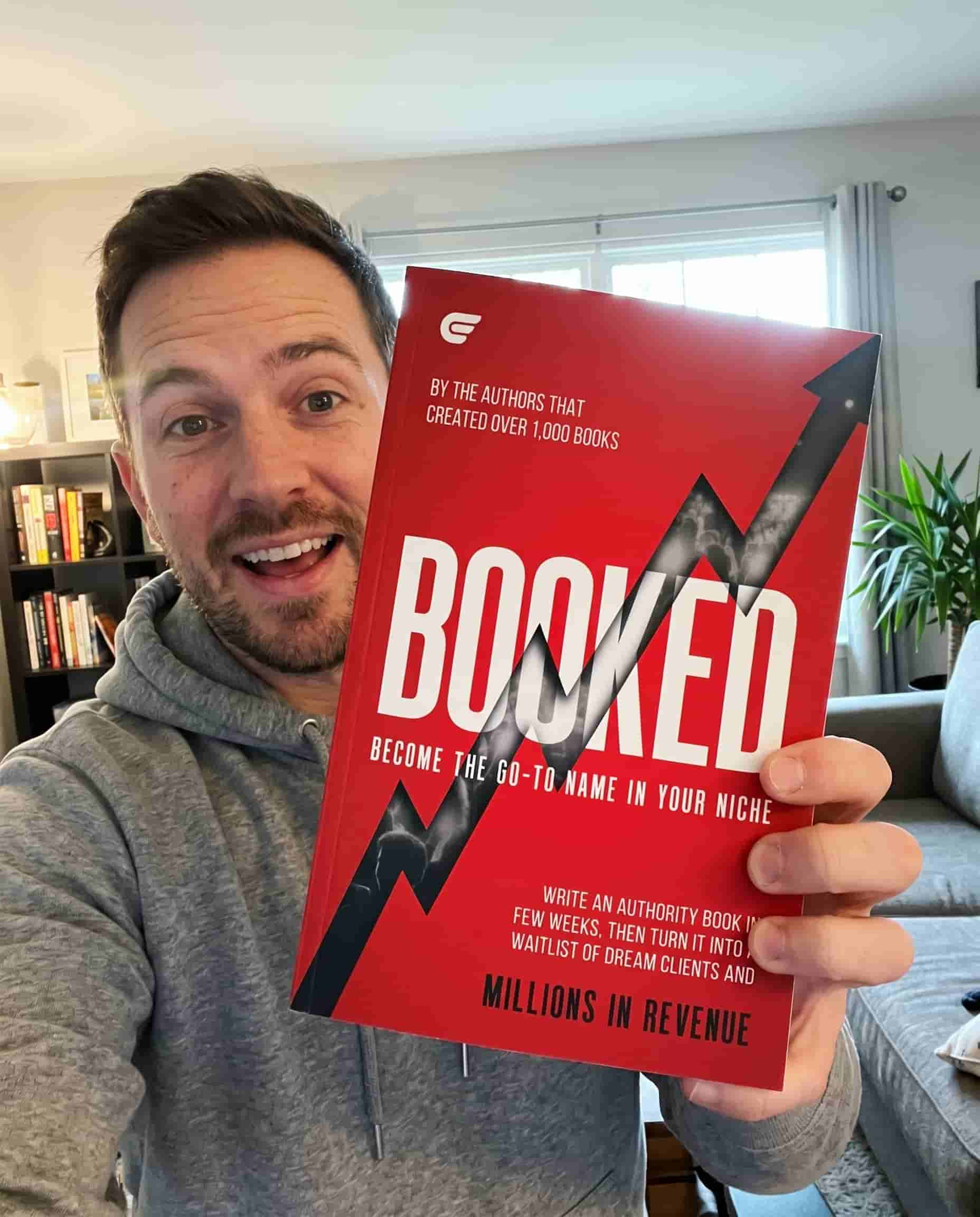 Reader with BOOKED