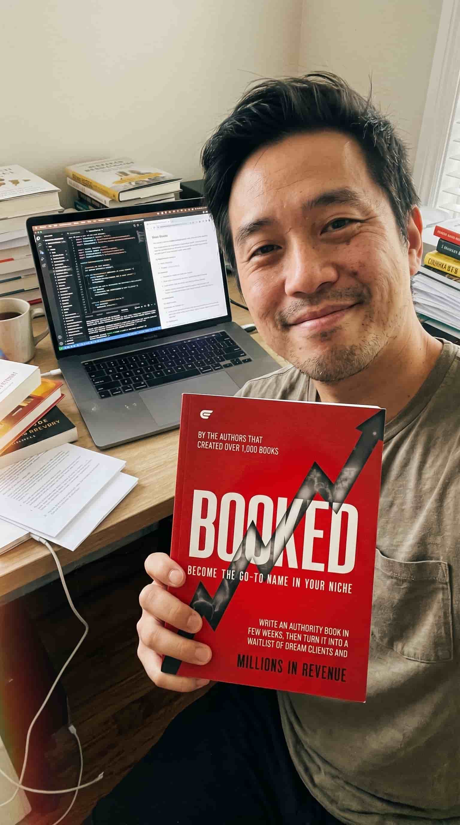 Reader with BOOKED